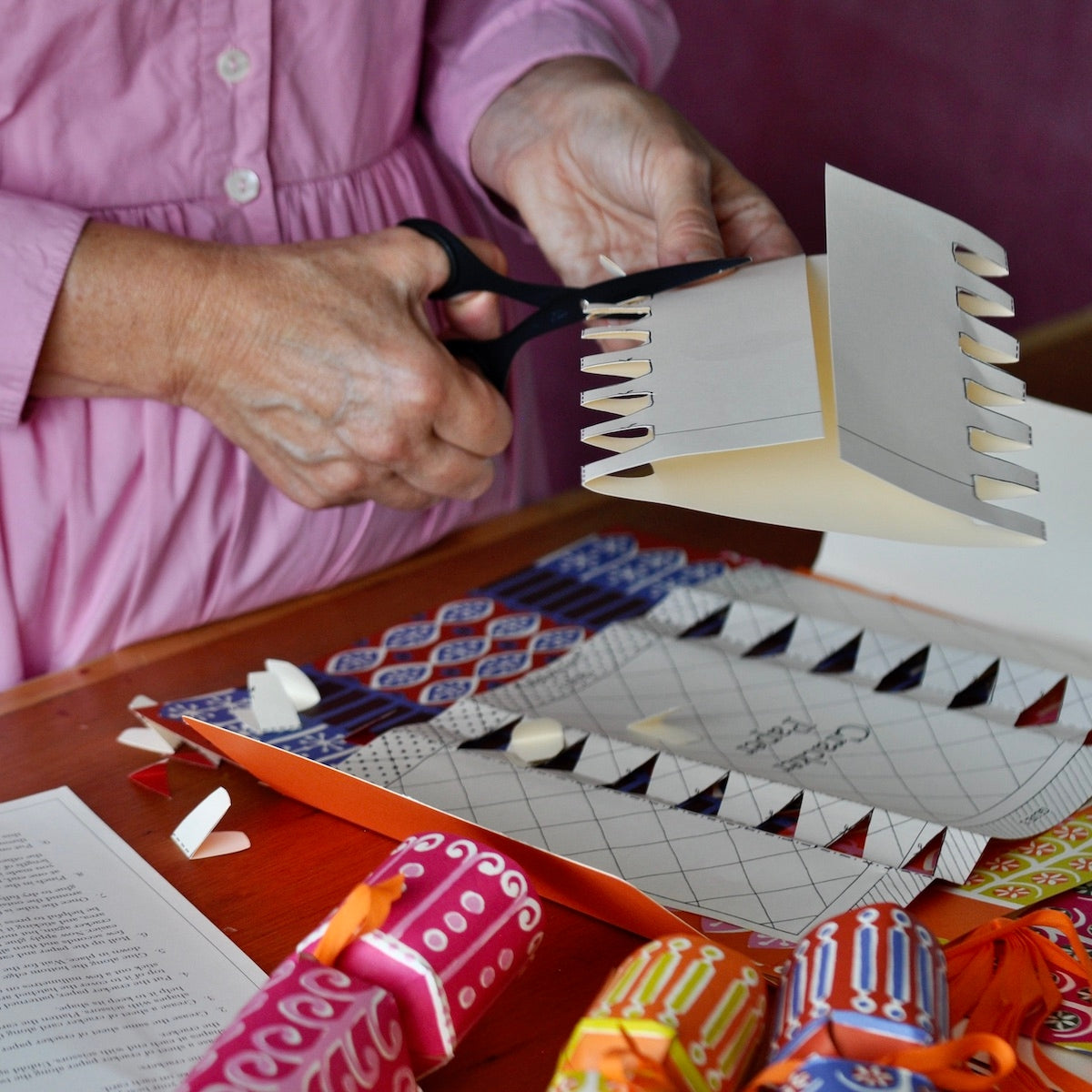 Make Your Own Paper Crackers Kit