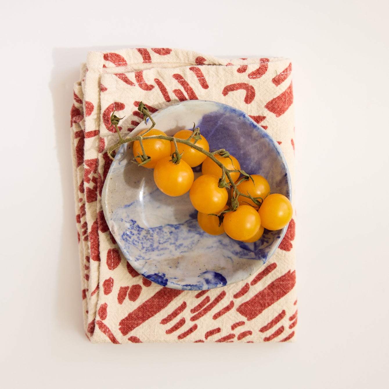 Dashes Tea Towel / Brick + Cream
