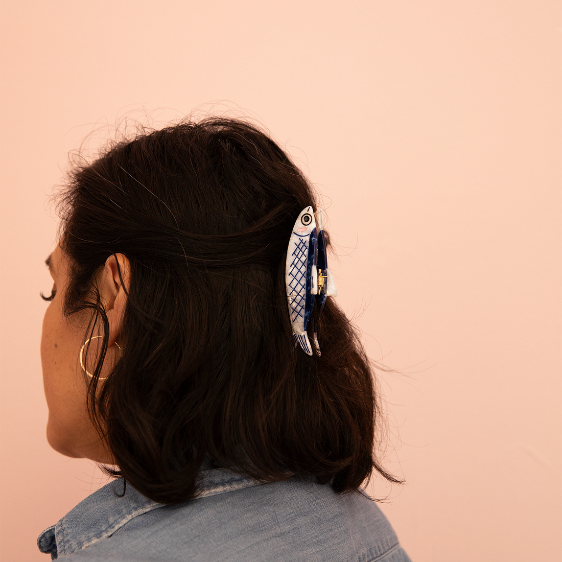 Tiny Anchovy Hair Claw