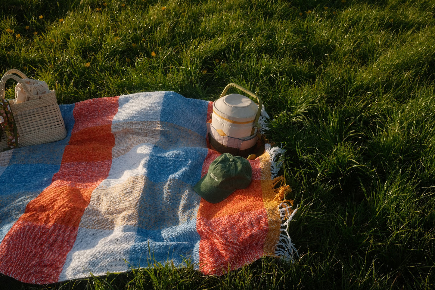 Suave Paseo - Woven Blanket