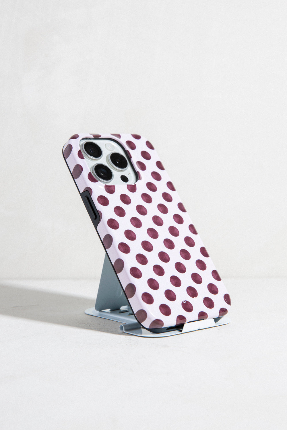 Metal Gadget Stand