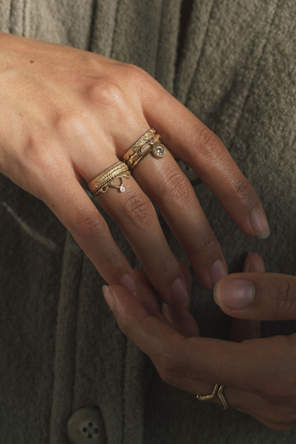 Side Solitaire Ring - Solid 14K Gold
