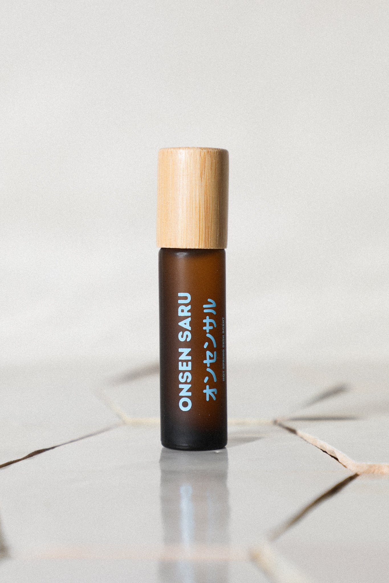 Hot Spring Scent Roller