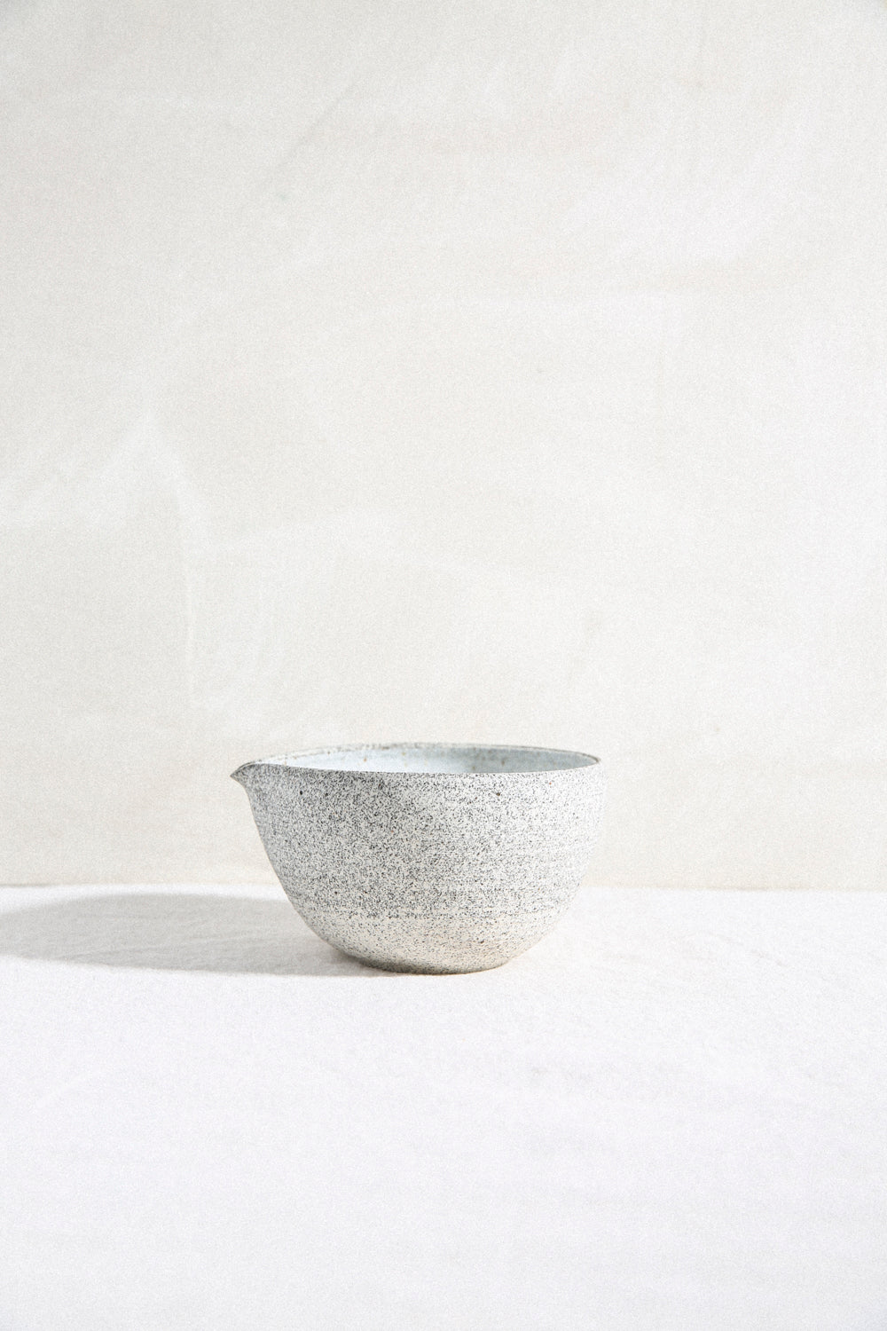 Pour Bowl / No. 03