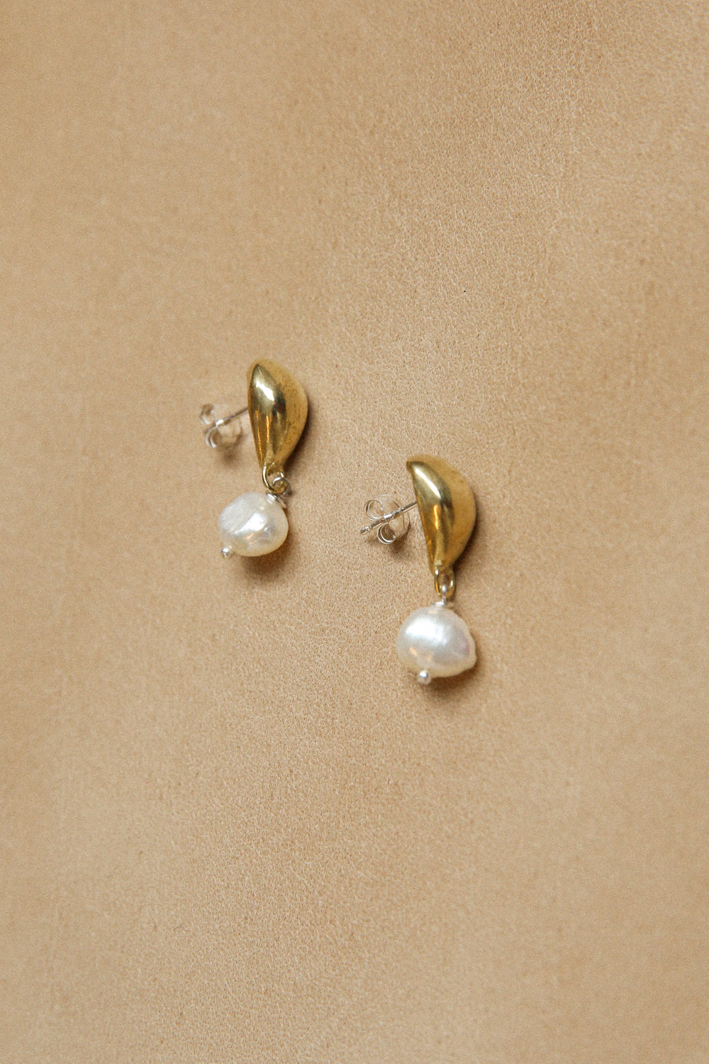 Surya Pearl Studs