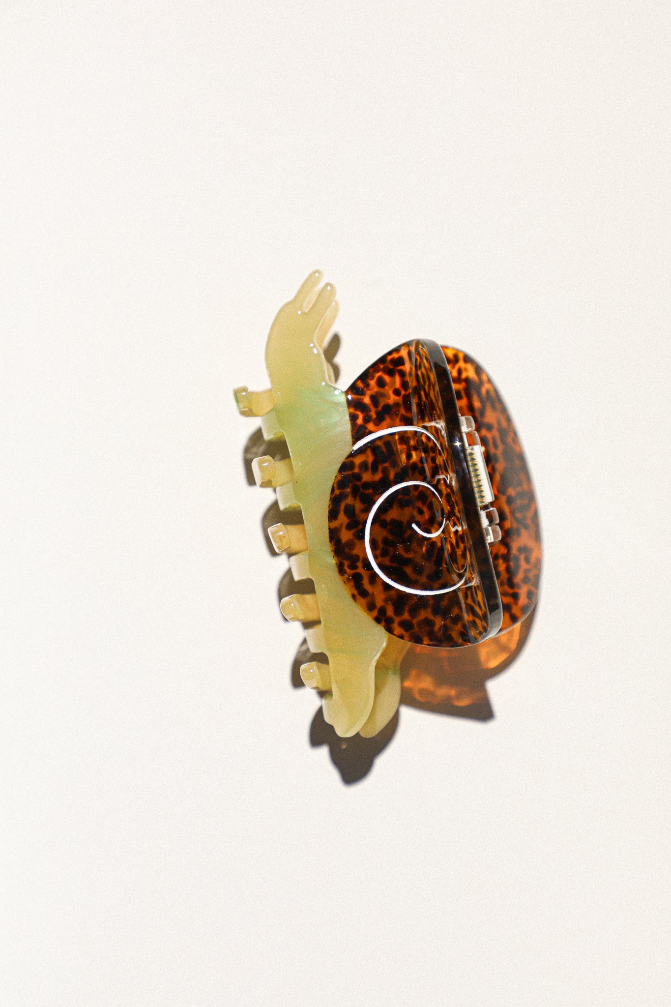 Snail Hair Claw