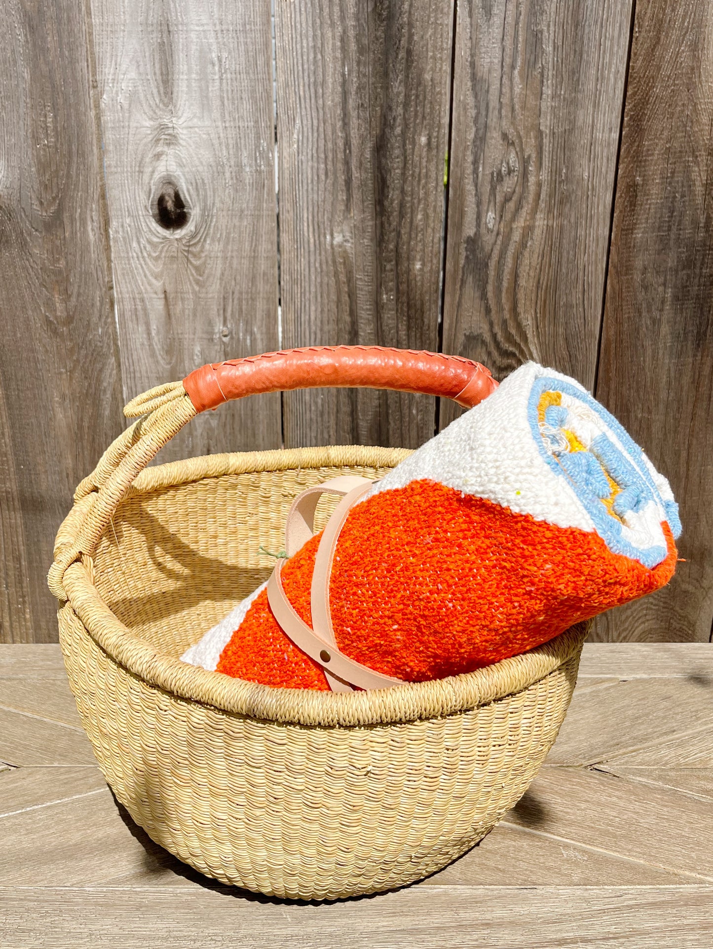 Luna Paseo - Woven Blanket