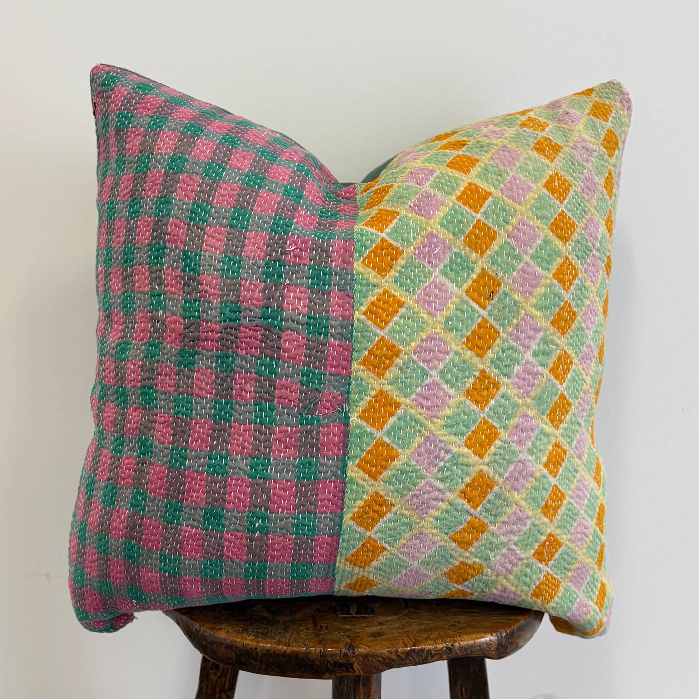 Lee Pillow