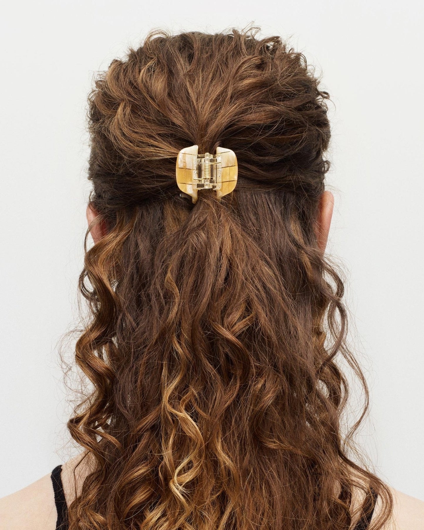 Checkered Sea Shell Hair Clip