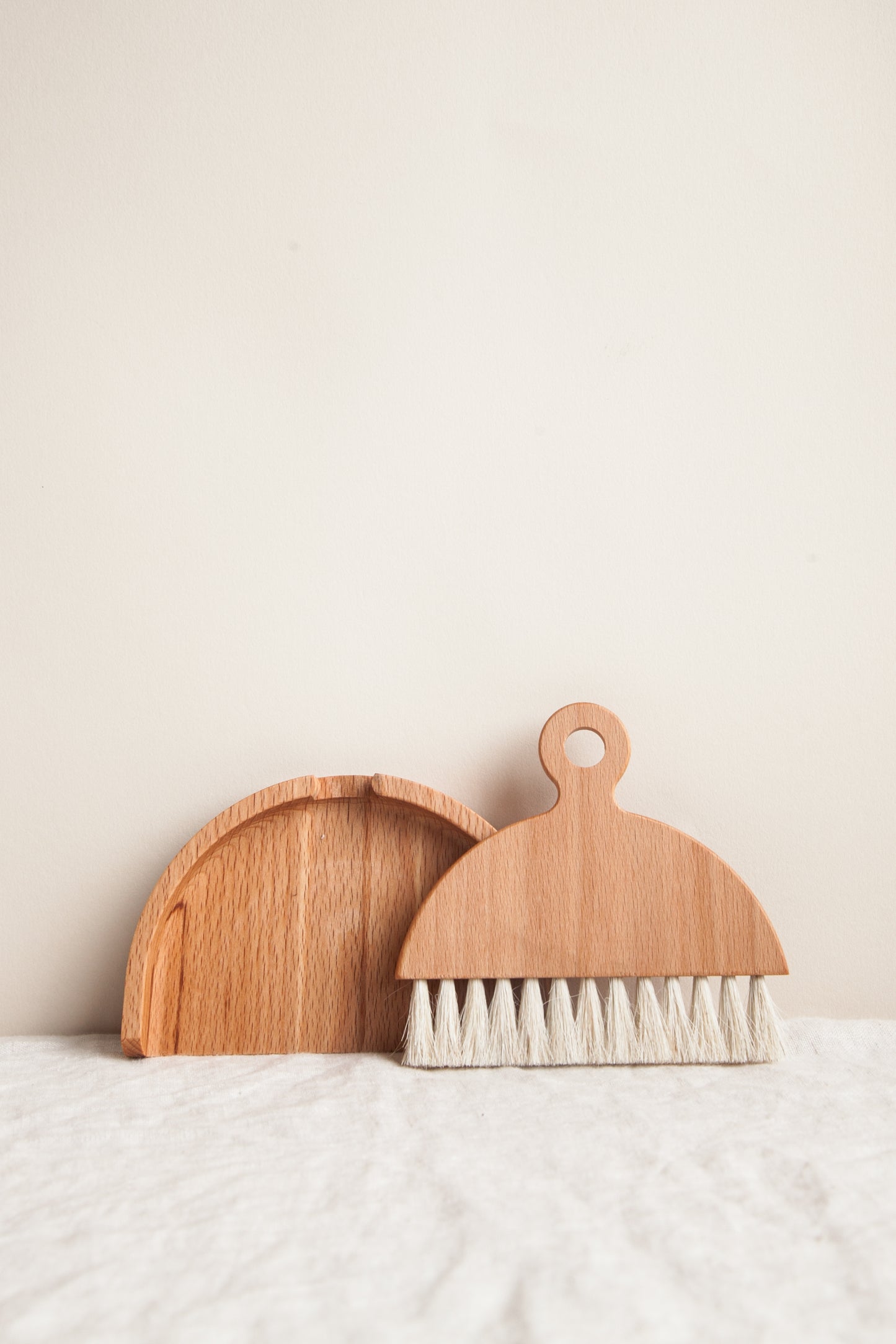 Beech & Horse Hair Crumb Brush