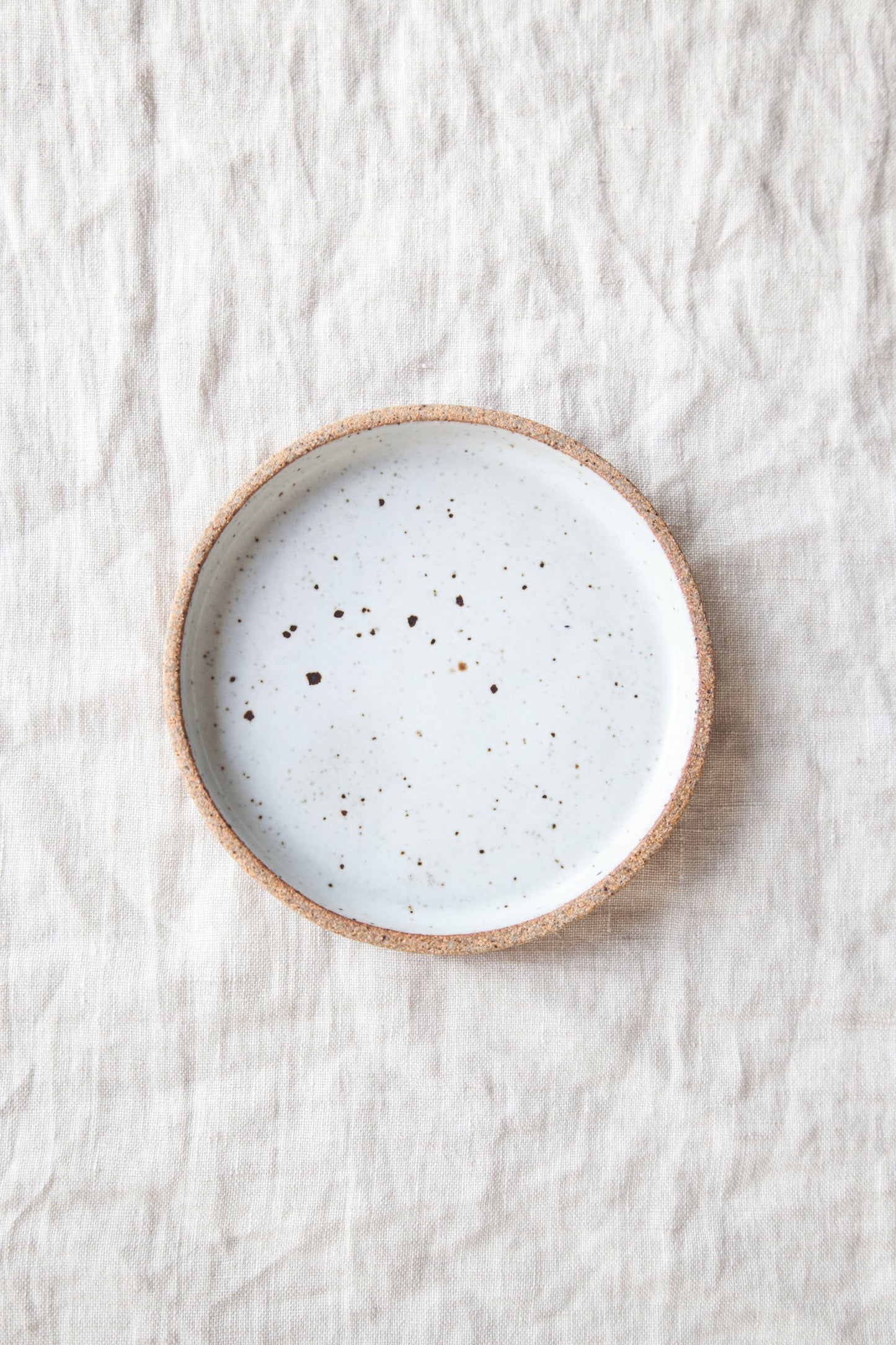 Olive Dish / Dune