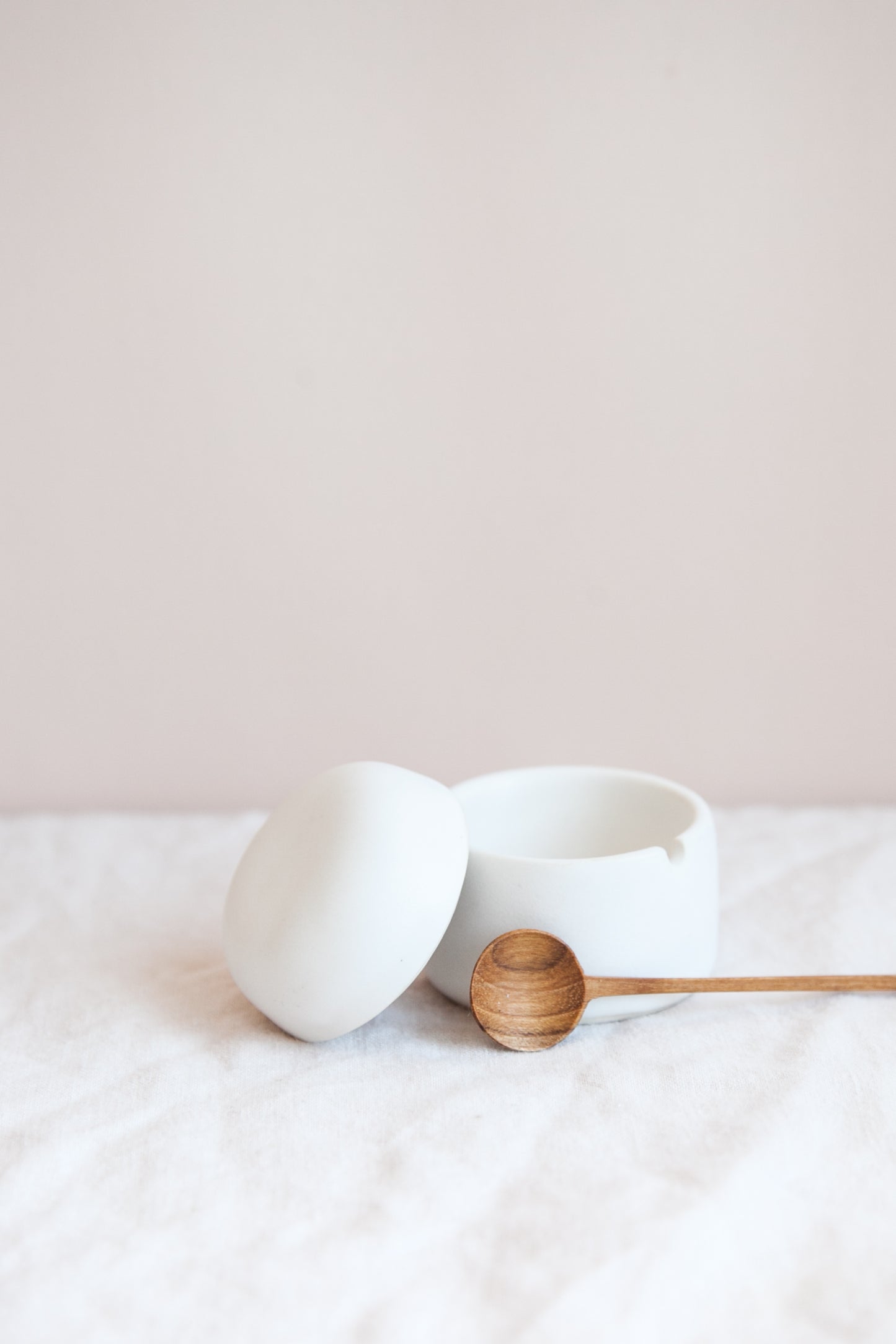 Salt Box + Spoon / Snow